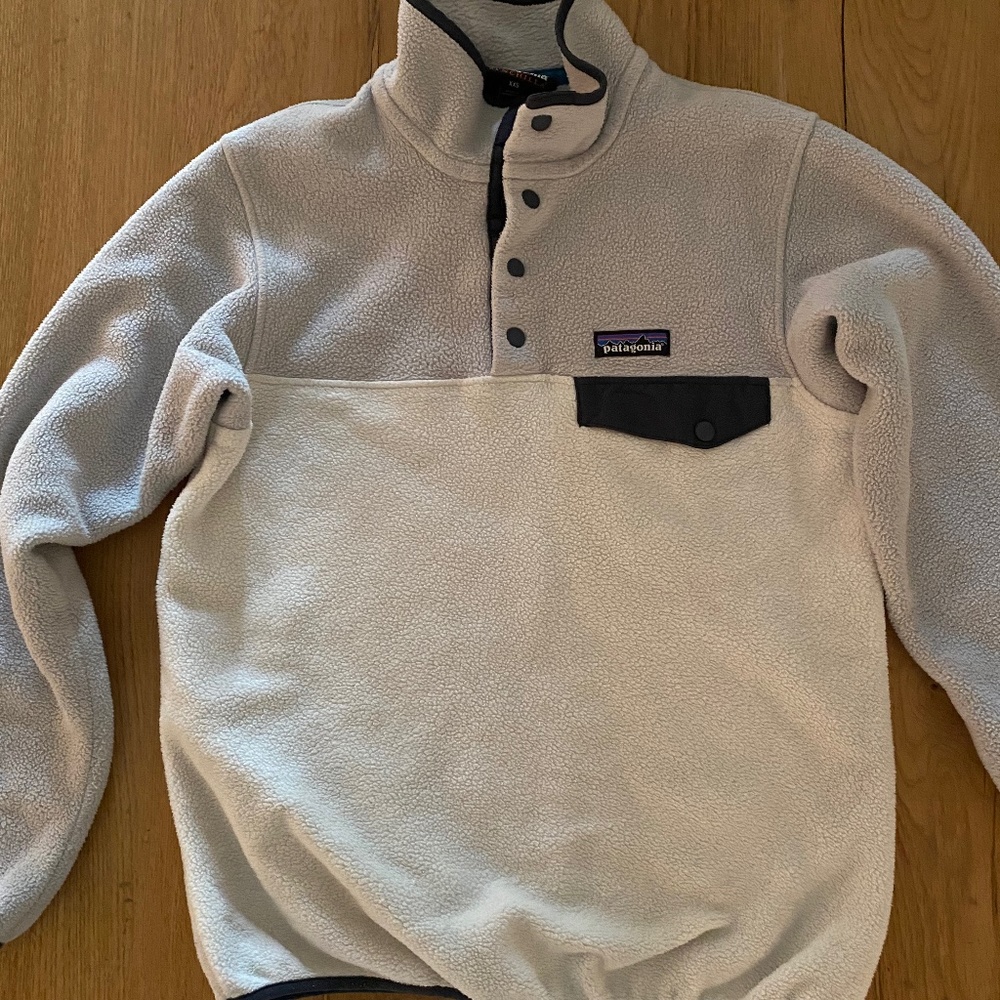 Patagonia fleece quarter snap pullover